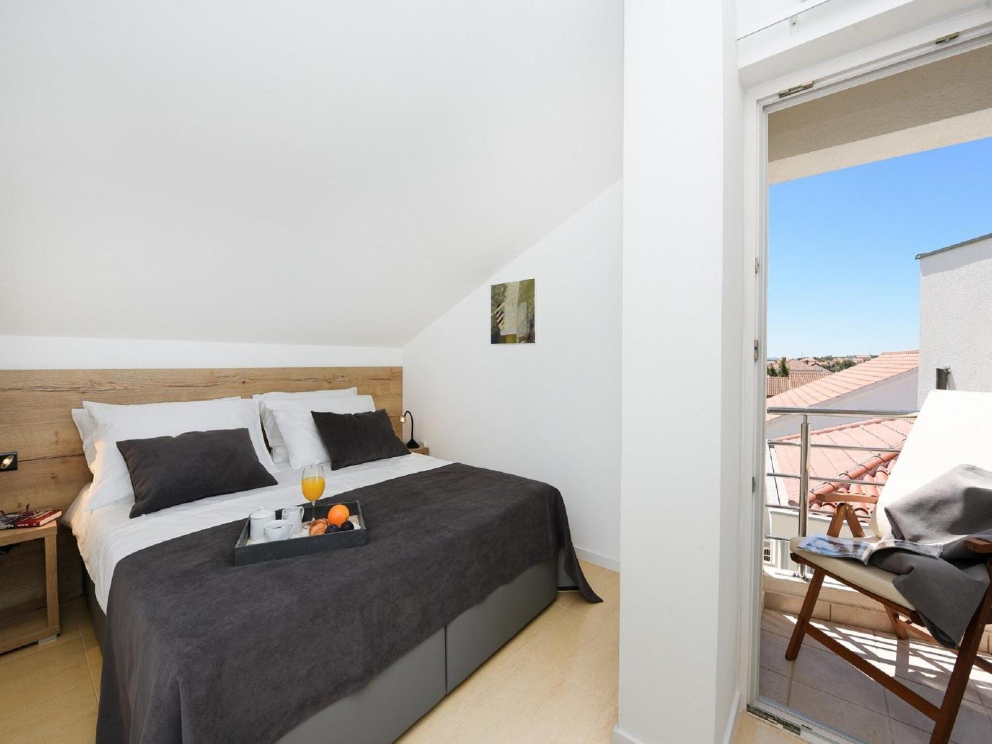 Modern Villa In Nin With Terrace Bagian luar foto